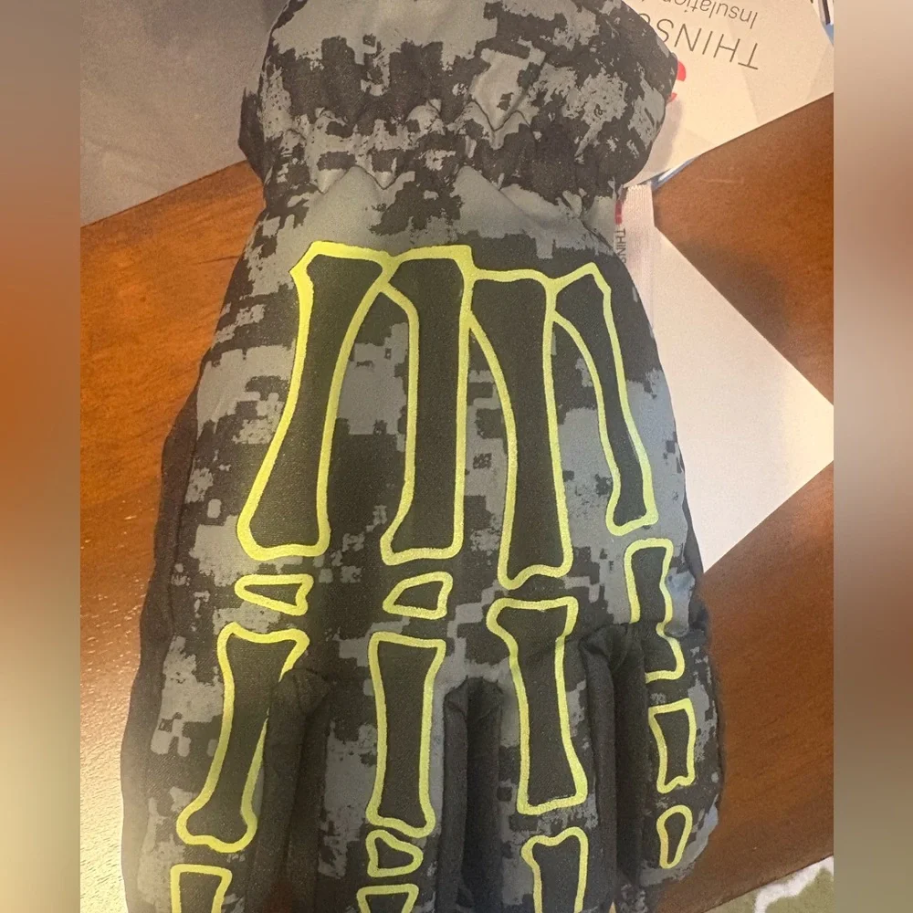 NWT 3M Thinsulate Waterproof Skeleton Ski Gloves Size 4-7
